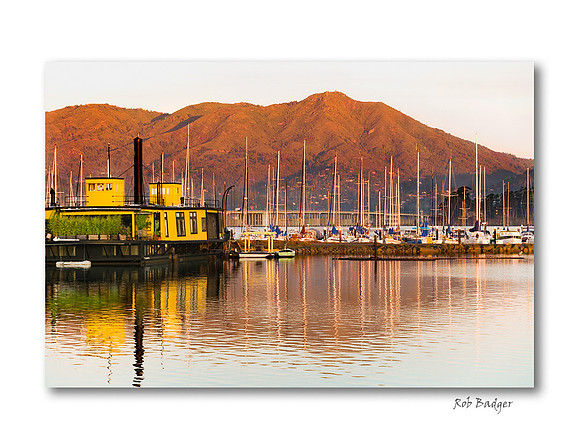 Sunrise mt tam and yellow ferry houseboat_x1080