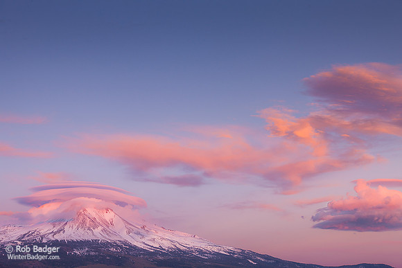 Magenta clouds  over Mt Shasta at sunset CA_K3D0473_- CLARITY_x1550